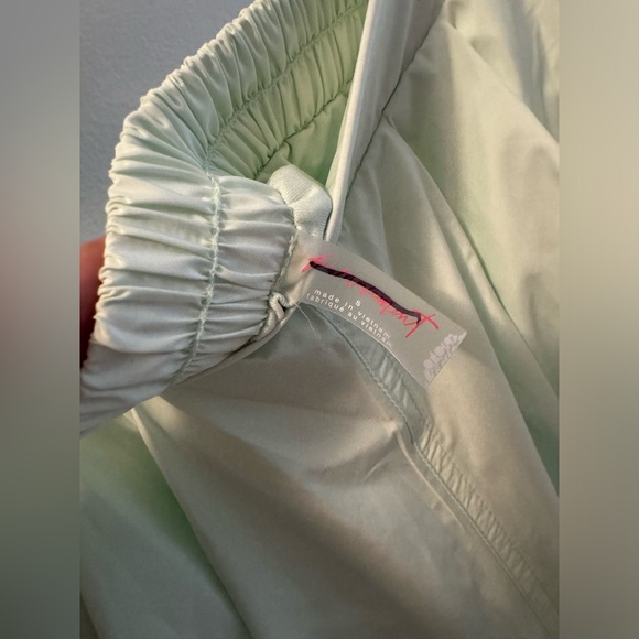 NWOT Free People Movement Women's Fall Center Court Short - Picture 8 of 9